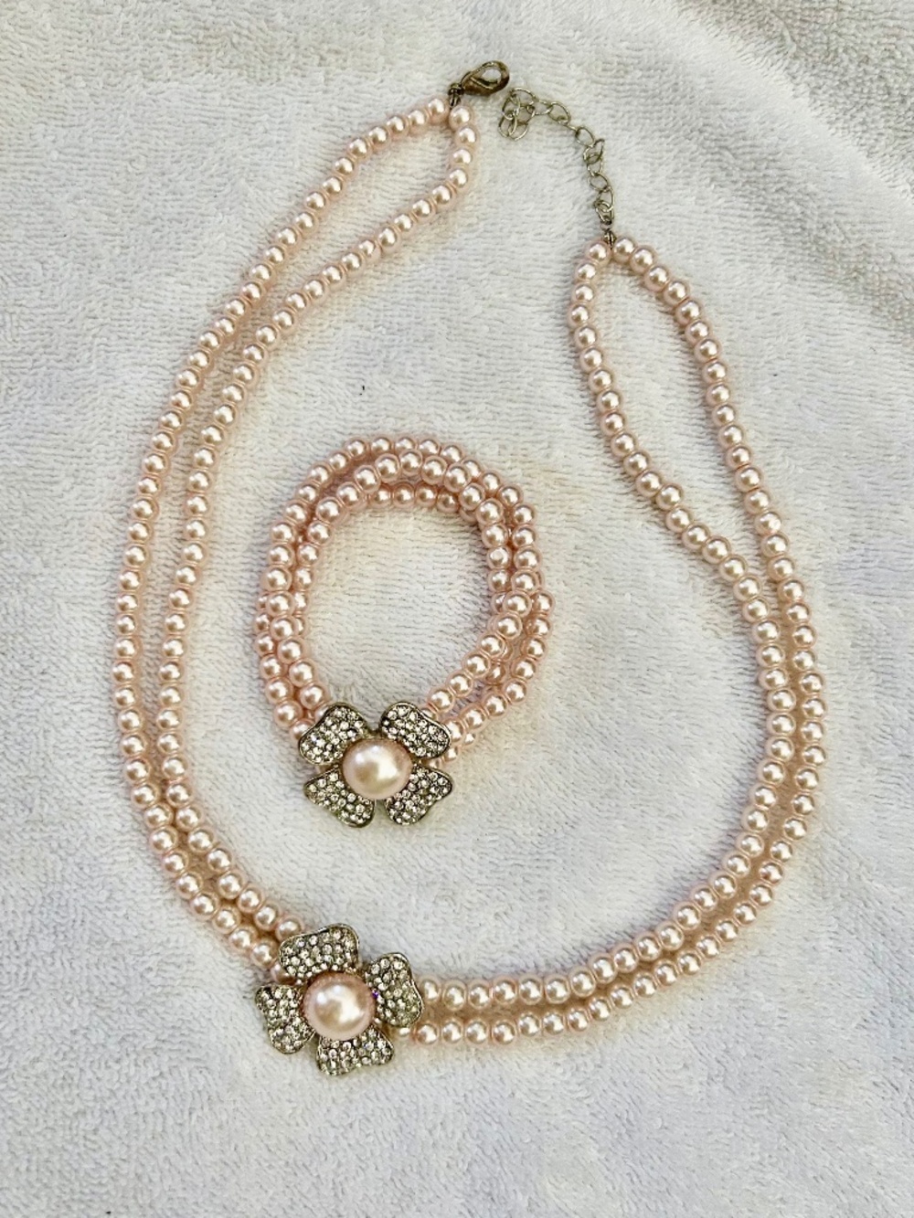 blush pearl pendant necklace and bracelet set